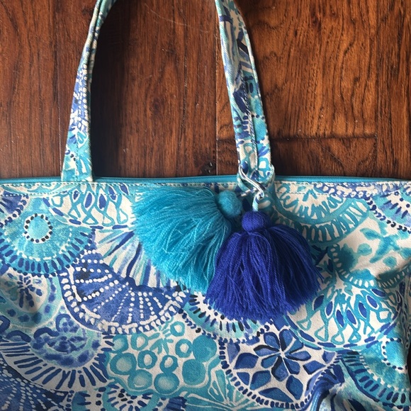 Lilly Pulitzer Blue Canvas Tote Beach Bag - Picture 3 of 6